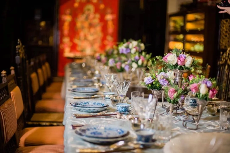 dining table setup