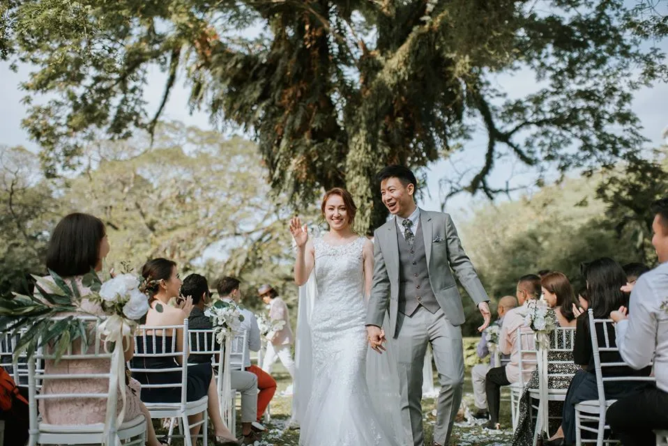 garden-wedding-suffolk-home-BAN-TENG-RUEN